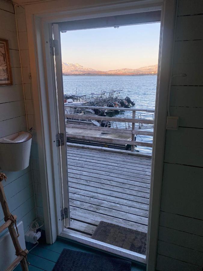 Lofotbua Villa Offersoya Bagian luar foto